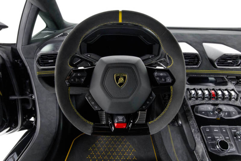 2018 Lamborghini Huracan LP 640-4 Performante