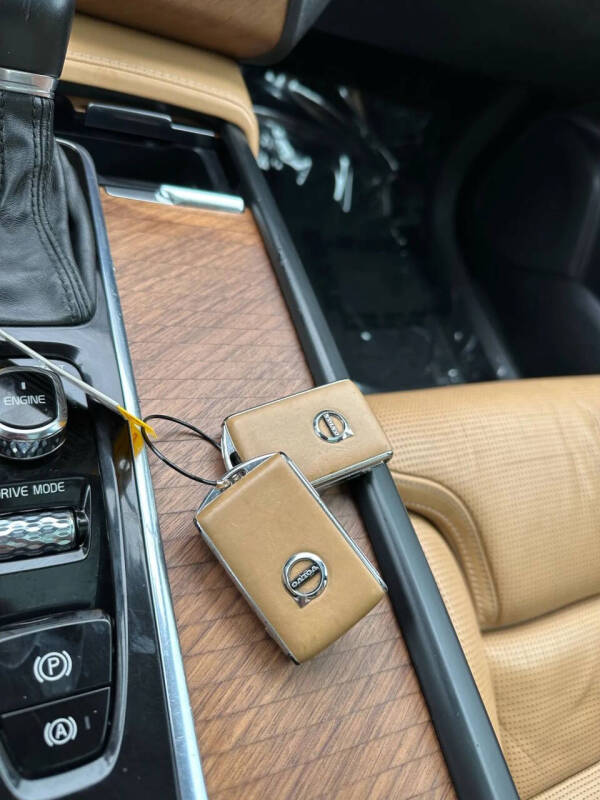 2016 Volvo XC90 T6 Inscription