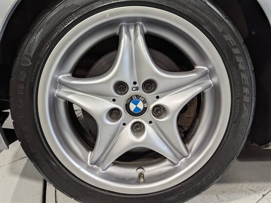 2000 BMW M