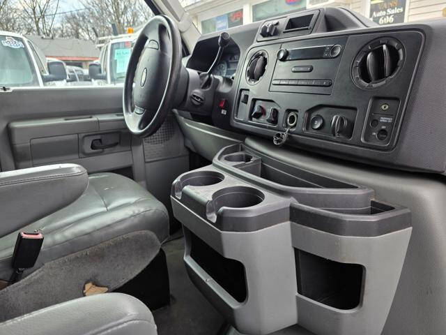 2013 Ford E-Series E-250