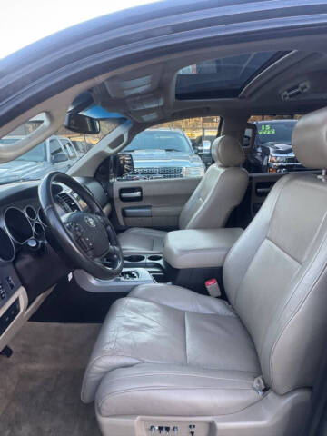 2010 Toyota Sequoia Limited