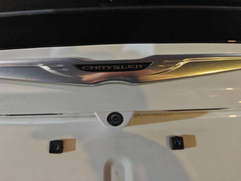 2021 Chrysler Voyager LXi