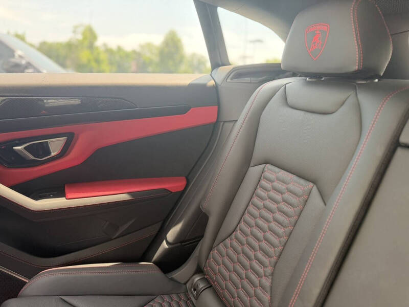 2021 Lamborghini Urus