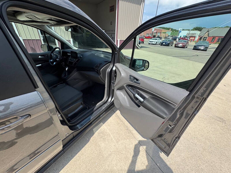 2019 Ford Transit Connect XLT