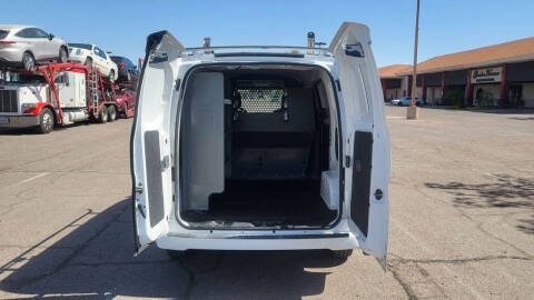 2017 Nissan NV200 SV