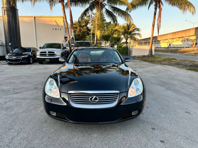 2005 Lexus SC 430 photo 3