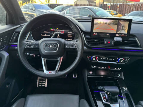 2022 Audi SQ5 3.0T quattro Prestige