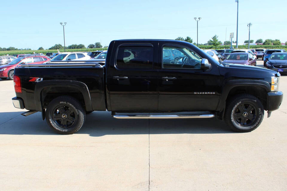 2010 Chevrolet Silverado 1500 for sale at Cresco Motor Company in Cresco, IA