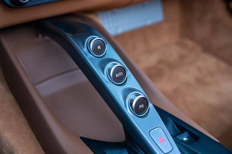 2022 Ferrari 812 GTS