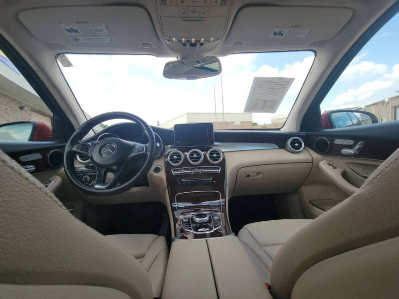 2018 Mercedes-Benz GLC GLC 300