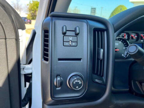 2023 Chevrolet Silverado 6500HD