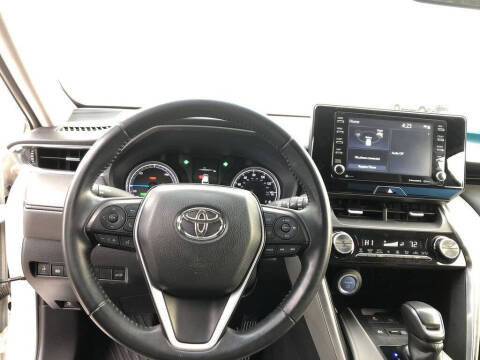2021 Toyota Venza LE