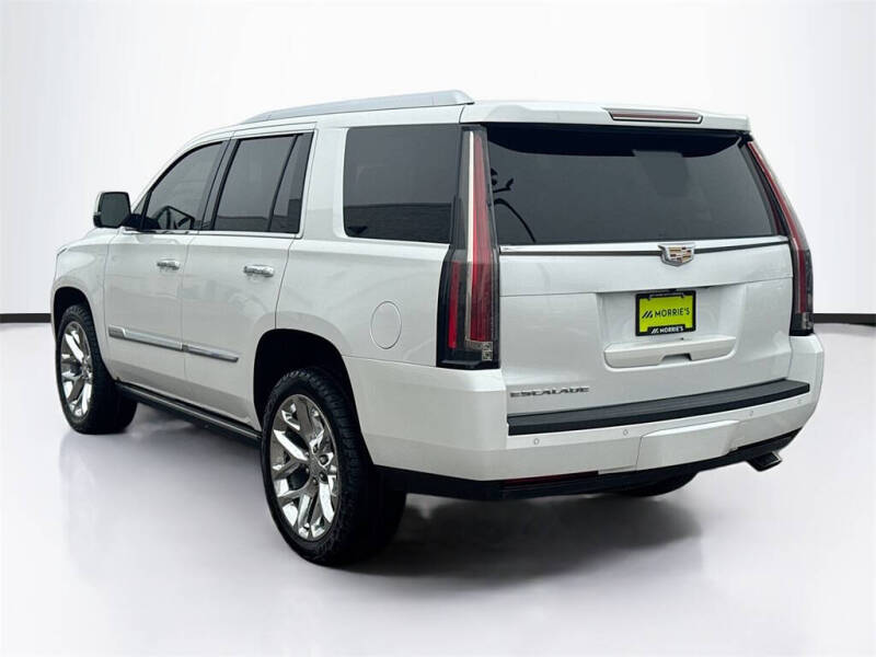 2016 Cadillac Escalade Platinum