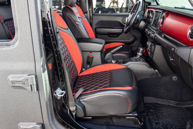 2020 Jeep Gladiator 50