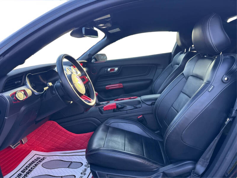 2021 Ford Mustang EcoBoost Premium