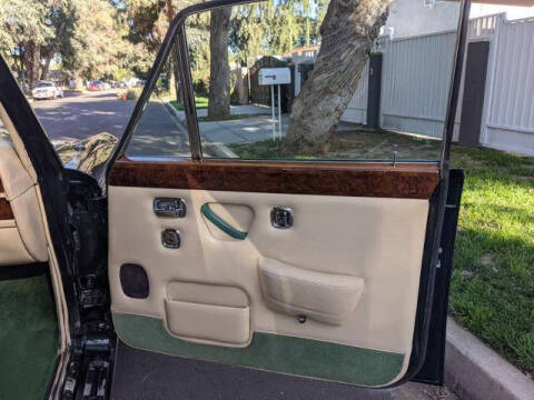 1977 Rolls-Royce Silver Shadow