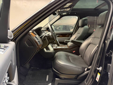 2020 Land Rover Range Rover P525 HSE