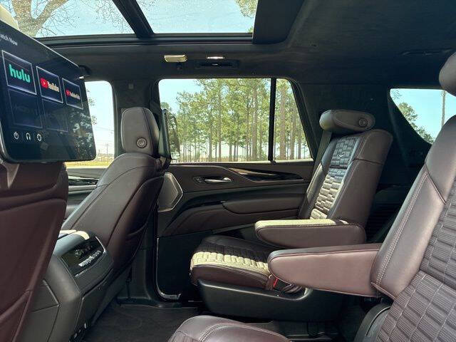2023 Cadillac Escalade-V