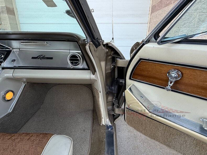 1963 Buick Riviera