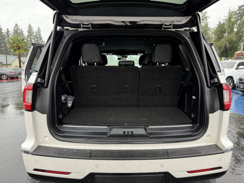 2018 Lincoln Navigator Premiere