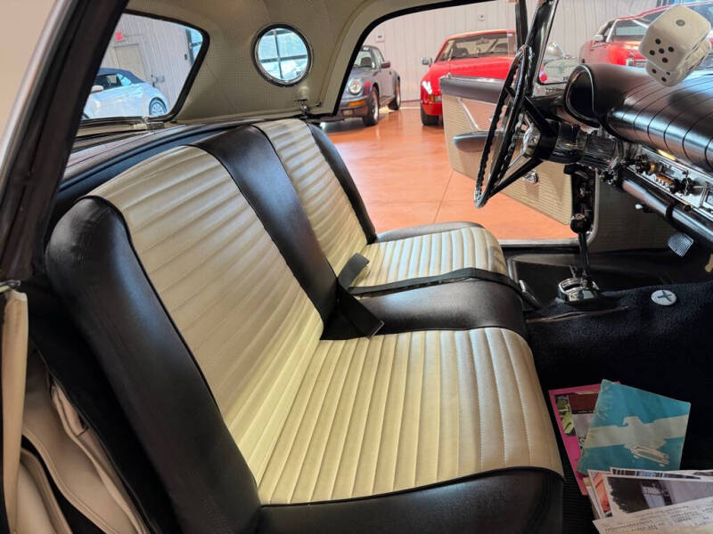 1957 Ford Thunderbird