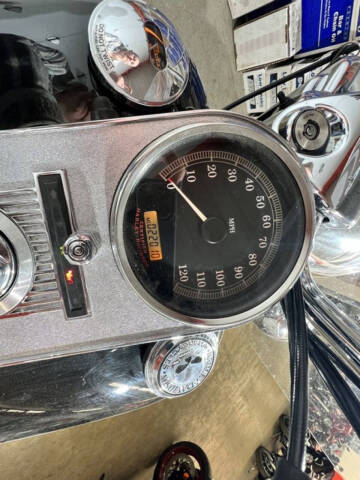 2004 Harley-Davidson FLHR/FLHRI Road King?