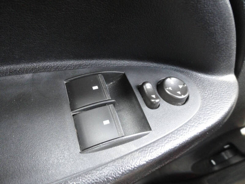 2011 Chevrolet HHR Panel LS