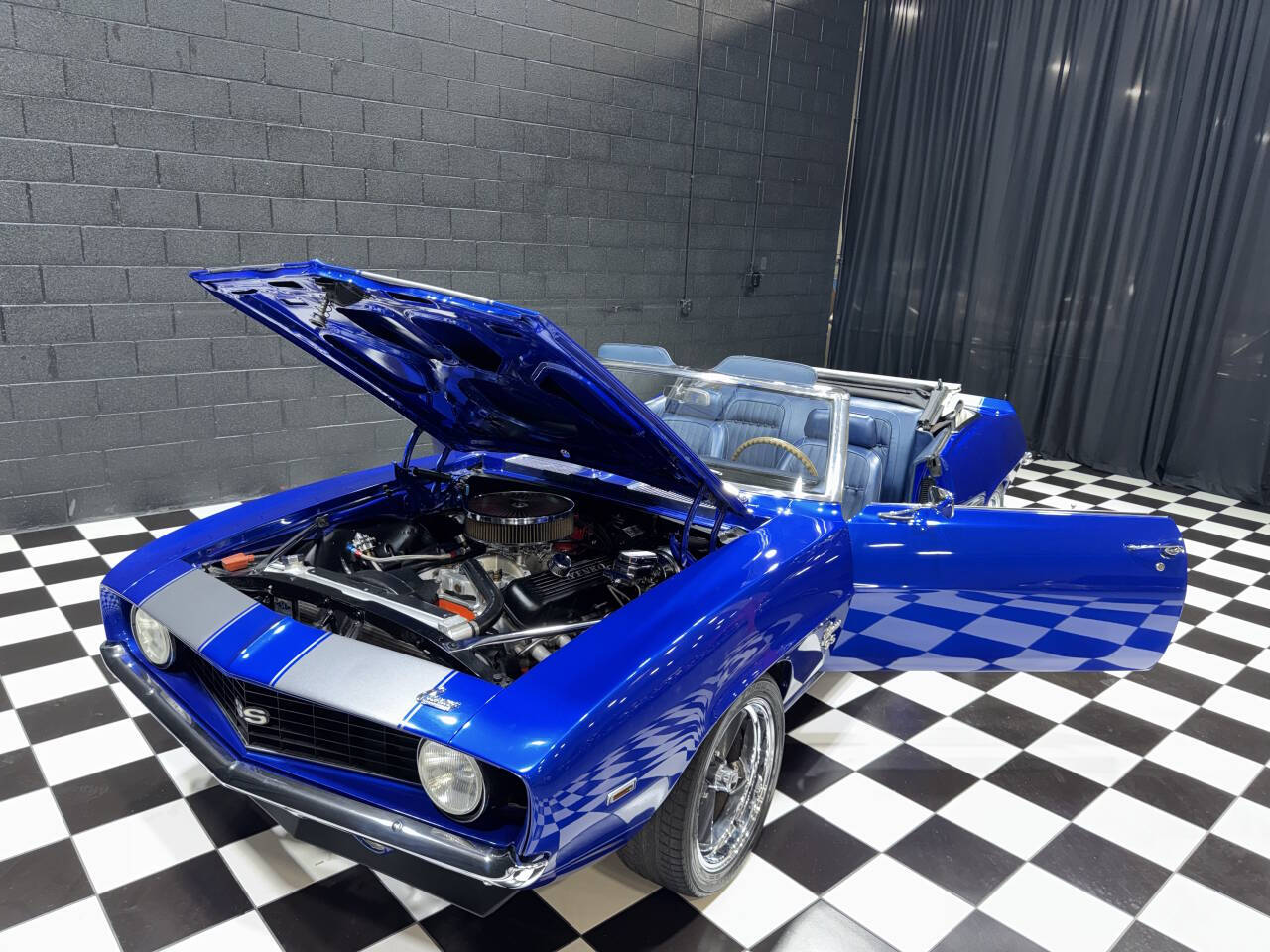 1969 Chevrolet Camaro 13