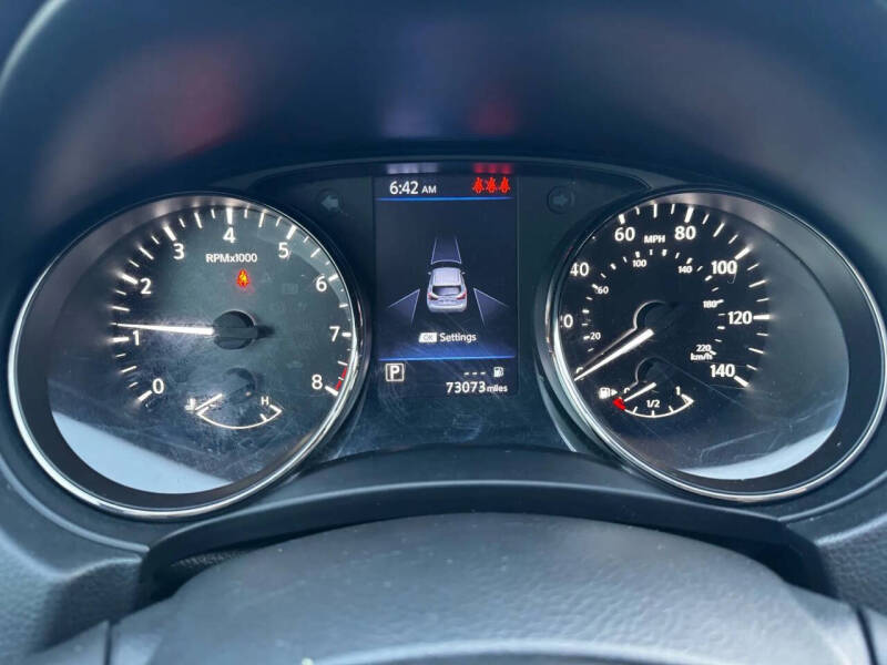 2021 Nissan Rogue Sport SV