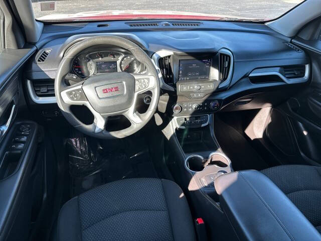 2023 GMC Terrain SLE