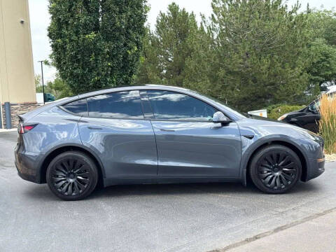 2023 Tesla Model Y Long Range