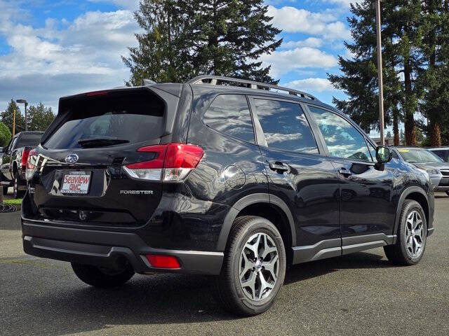 2022 Subaru Forester Premium