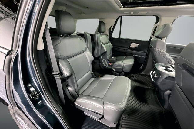 2026 Ford Expedition Active