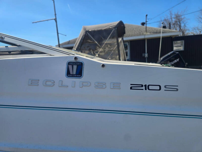 1994 Wellcraft Eclipse 205S