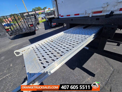 2018 International DuraStar 4300