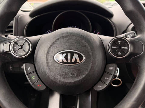 2019 Kia Soul +
