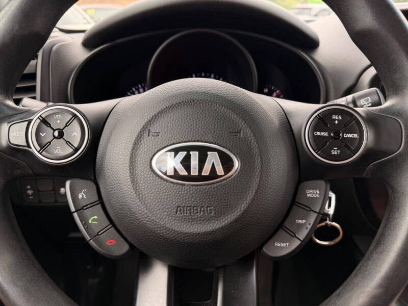 2019 Kia Soul +