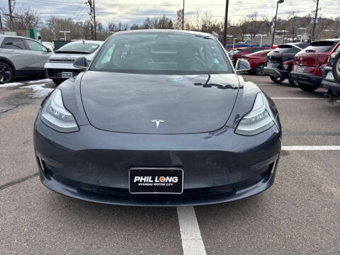 2019 Tesla Model 3 Long Range