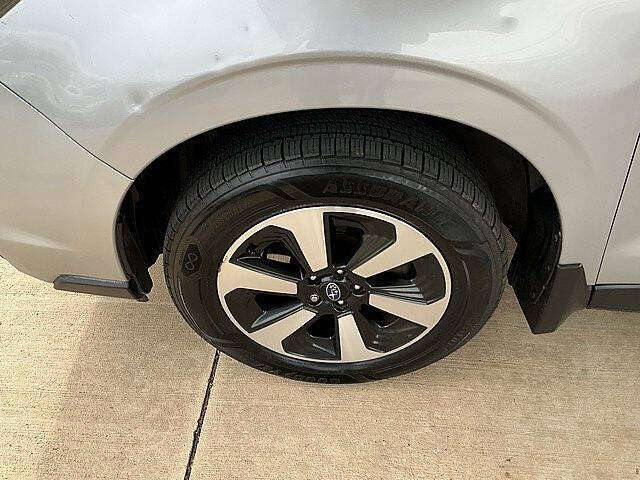 2017 Subaru Forester 2.5i