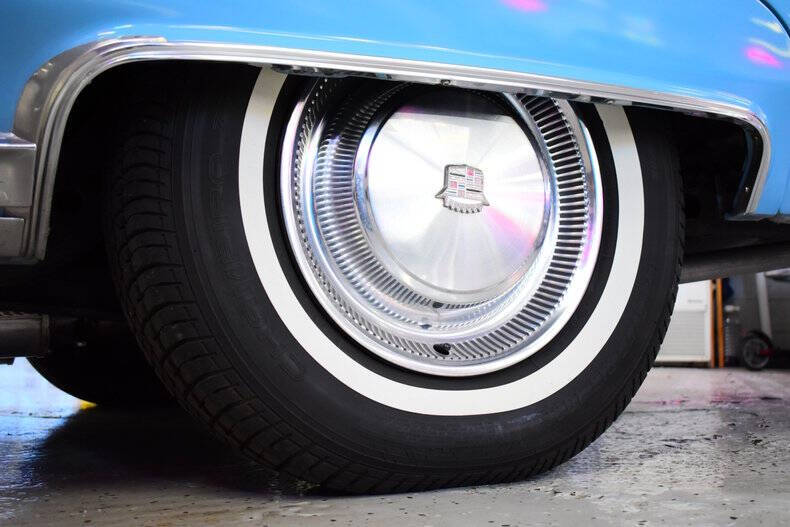 1975 Cadillac DeVille