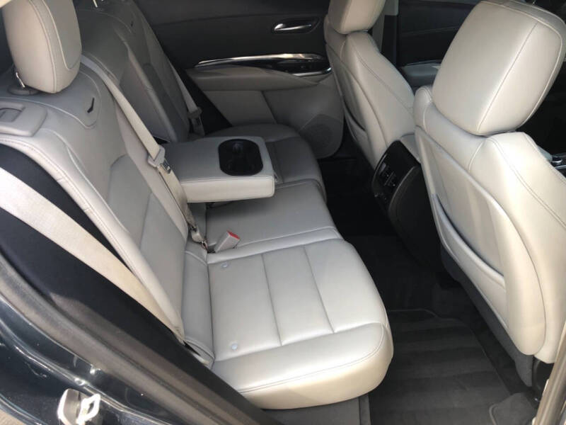 2019 Cadillac XT4 Luxury