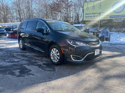2018 Chrysler Pacifica Touring L