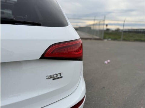 2014 Audi Q5 3.0T quattro Premium Plus