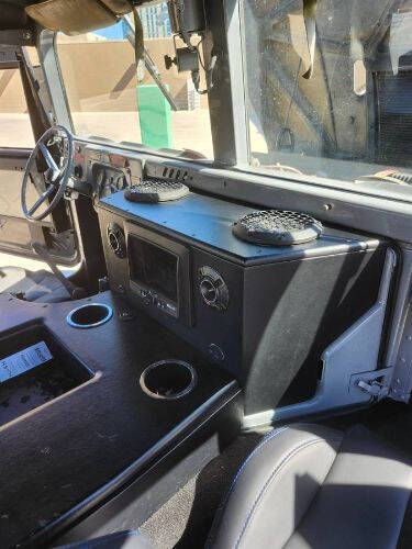 2007 AM General Hummer