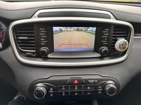 2020 Kia Sorento LX V6