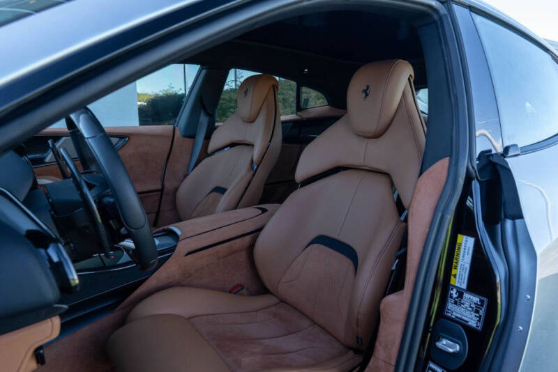 2025 Ferrari Purosangue