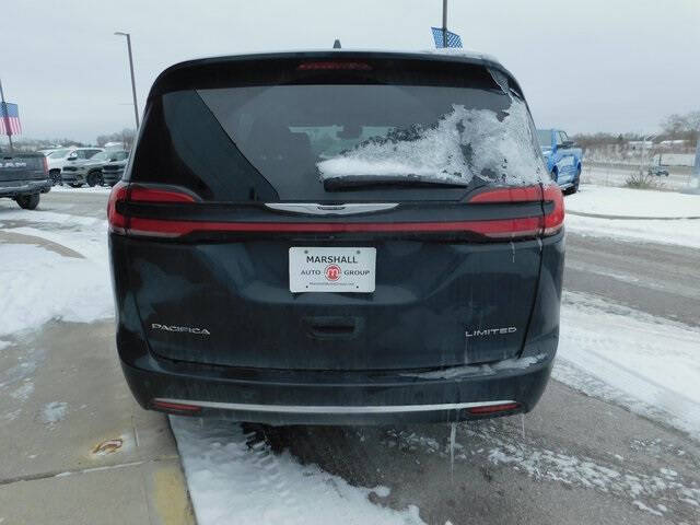 2024 Chrysler Pacifica Limited