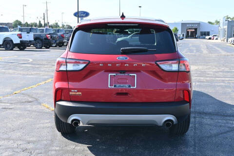 2022 Ford Escape SE