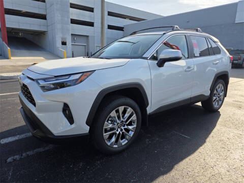 2025 Toyota RAV4 XLE Premium