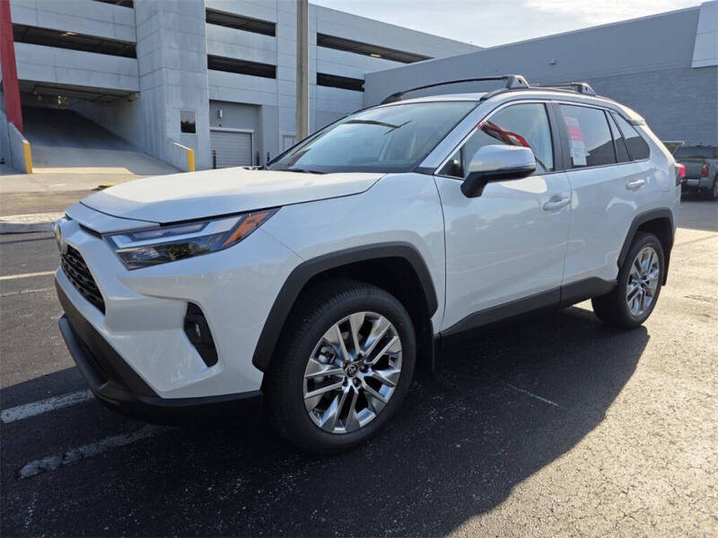 2025 Toyota RAV4 XLE Premium